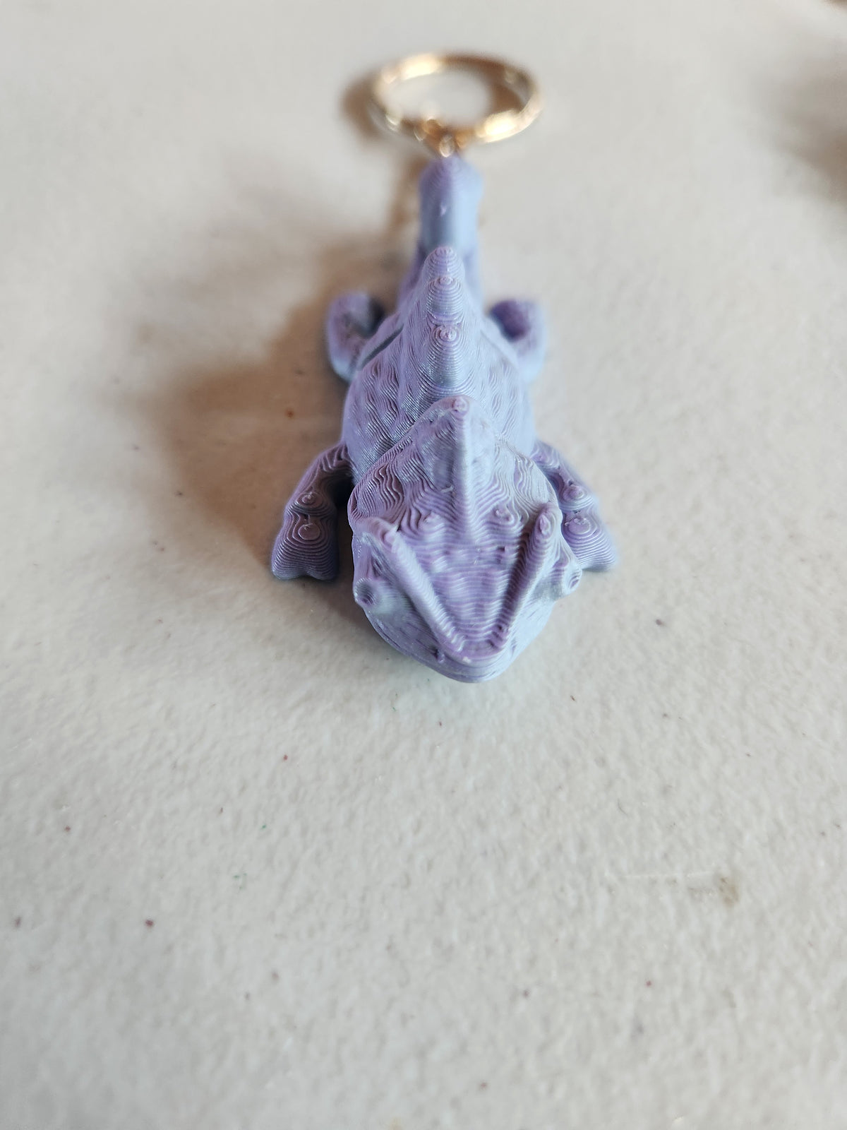 Chameleons keychain, single