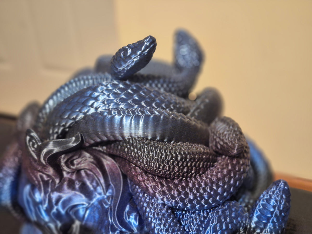 Medusa dice roller, figurines