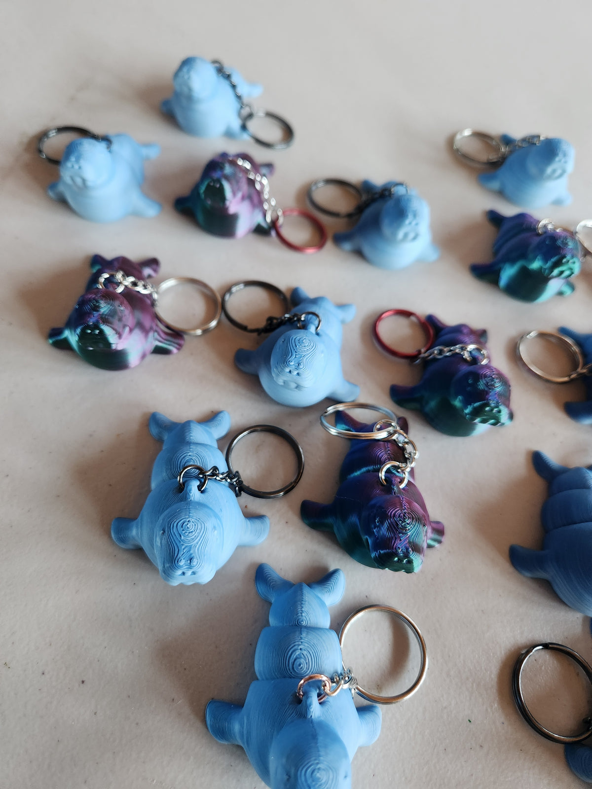 Walrus keychains, single.