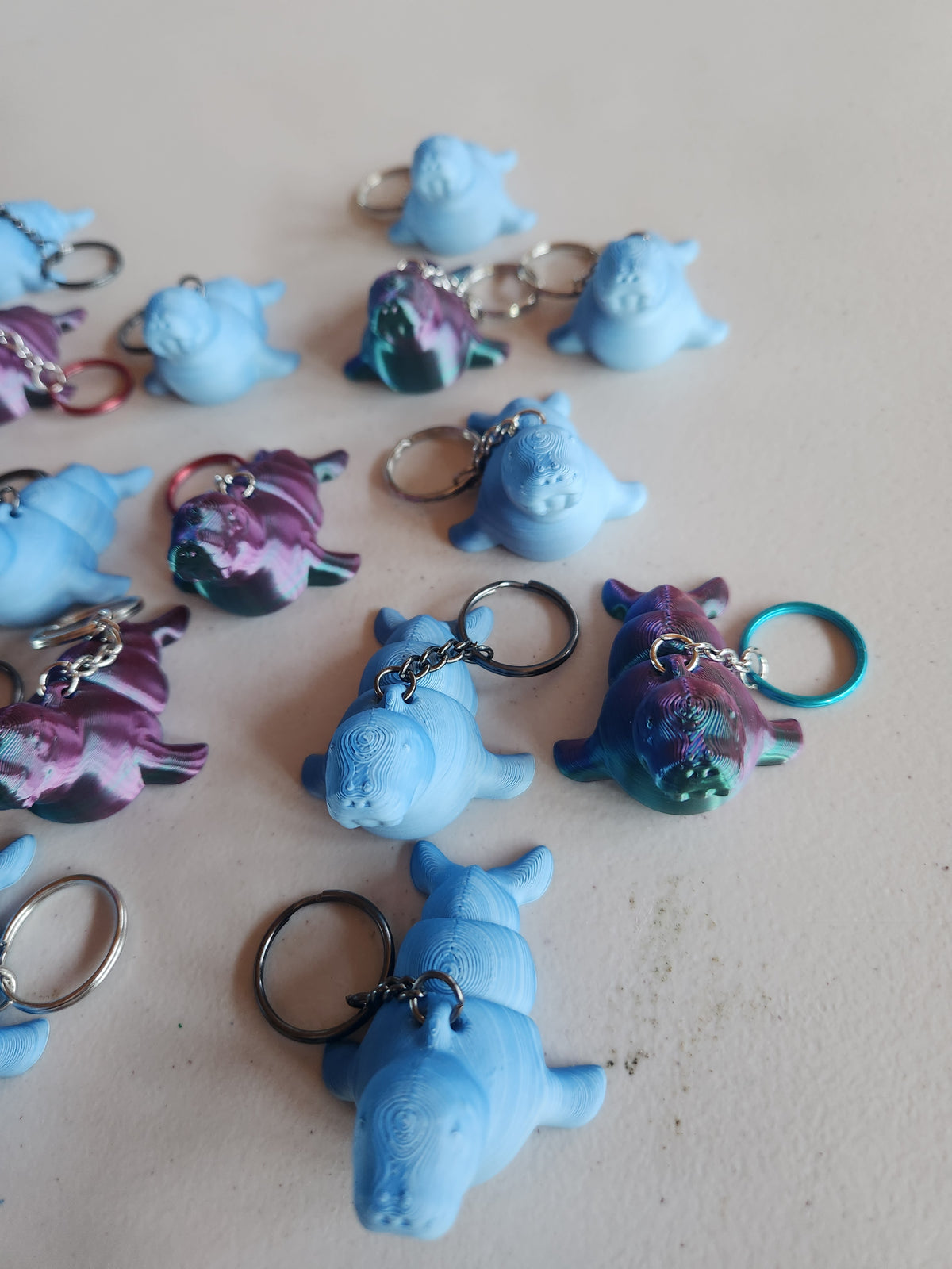 Walrus keychains, single.