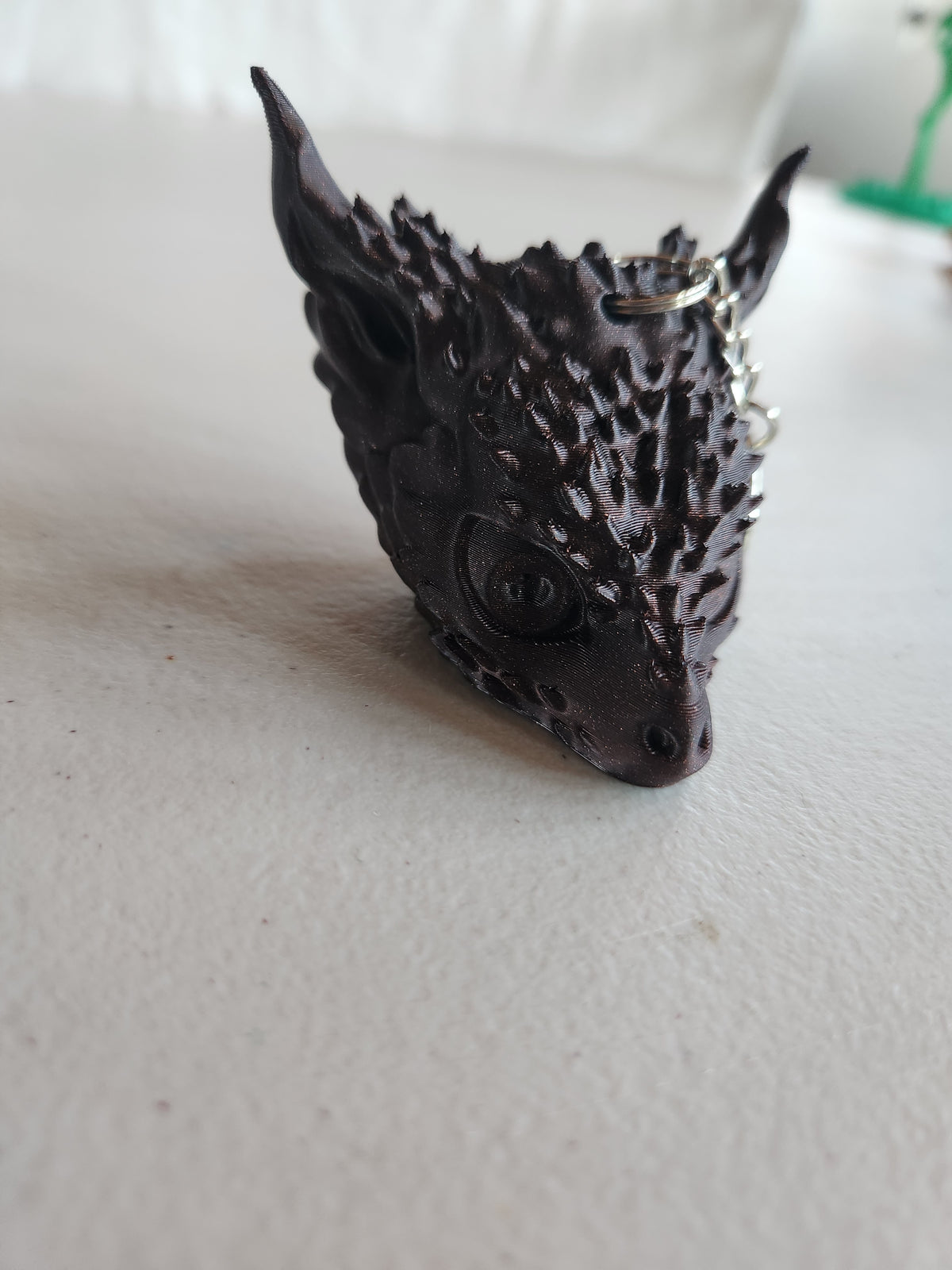 Medium dragon head keychains