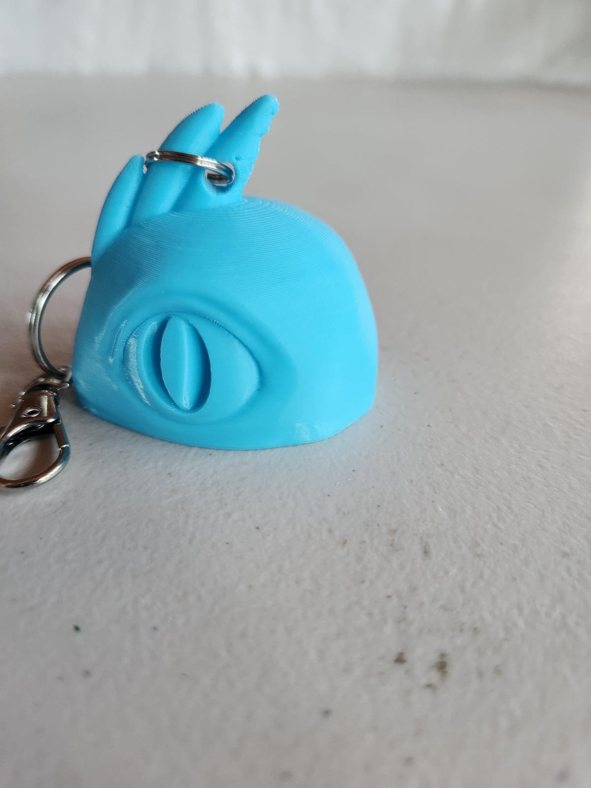 Medium dragon head keychains