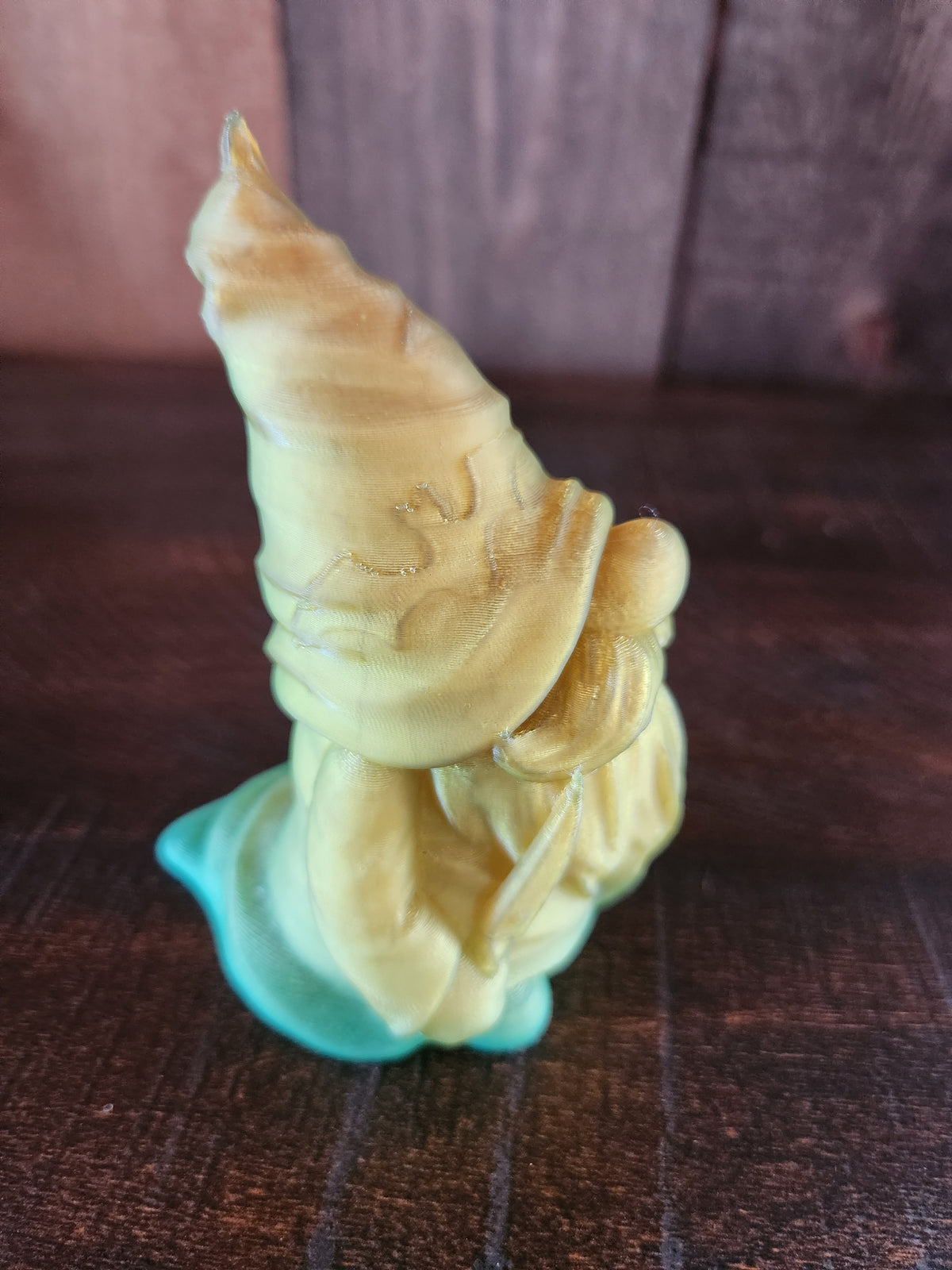 Gnomes with knives