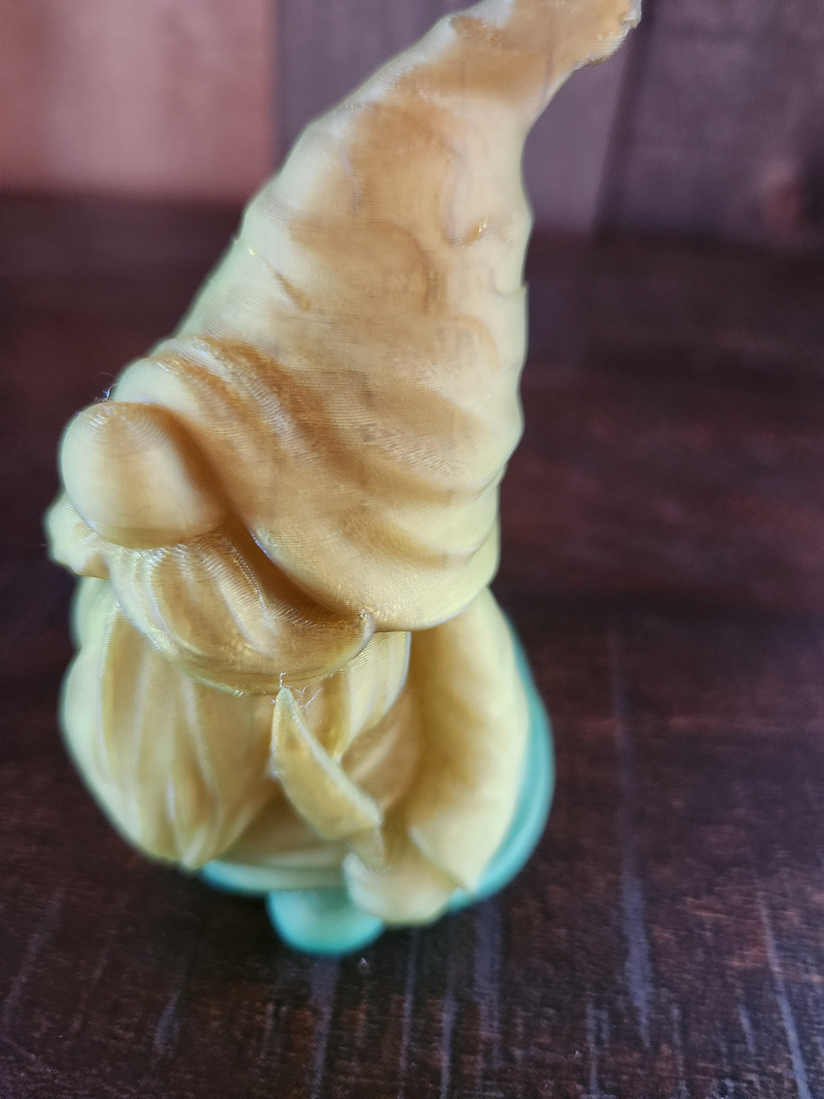 Gnomes with knives