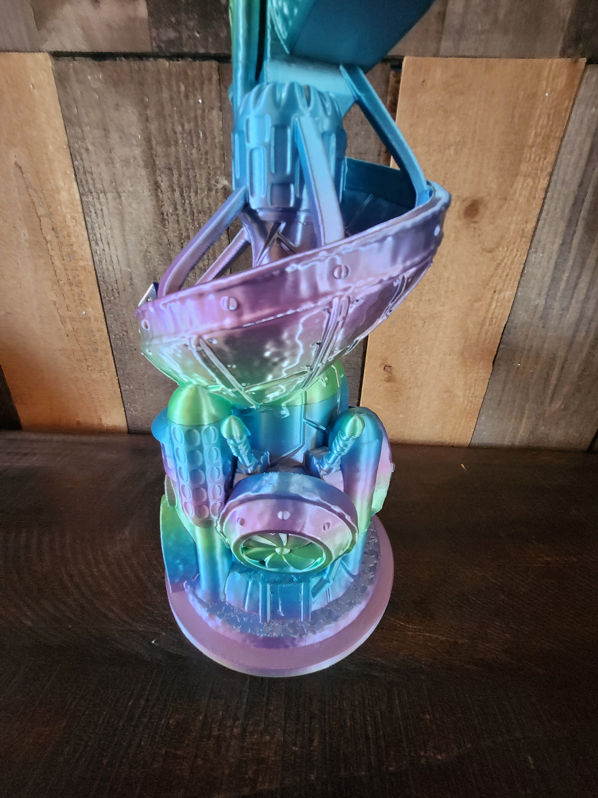 LG Space Dice Roller 3D-Printed - Perfect for Gaming