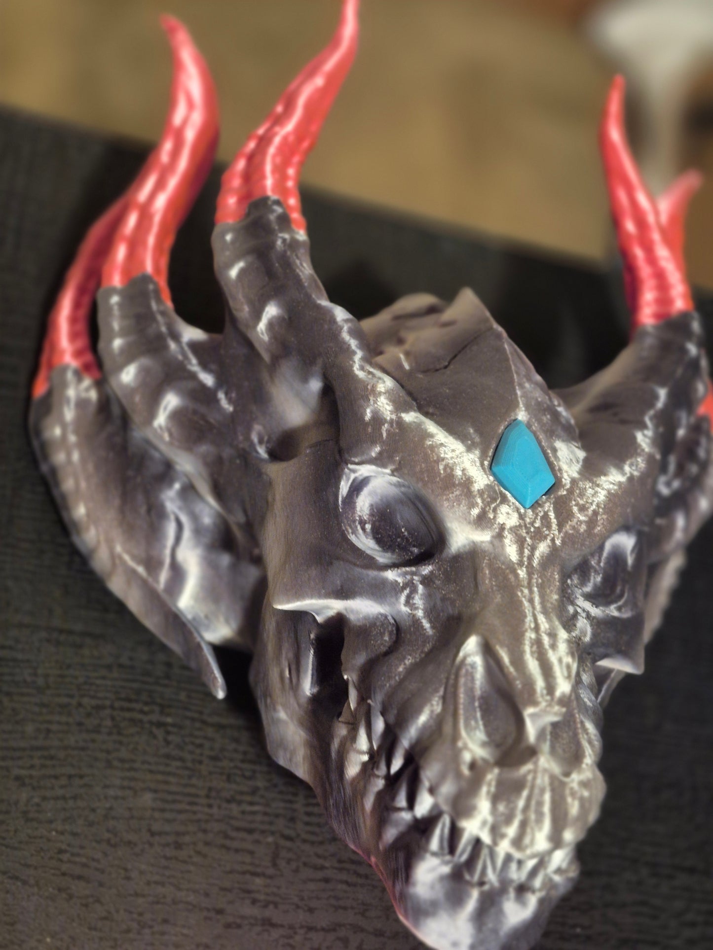 Dragon with a diamond Wall mount
