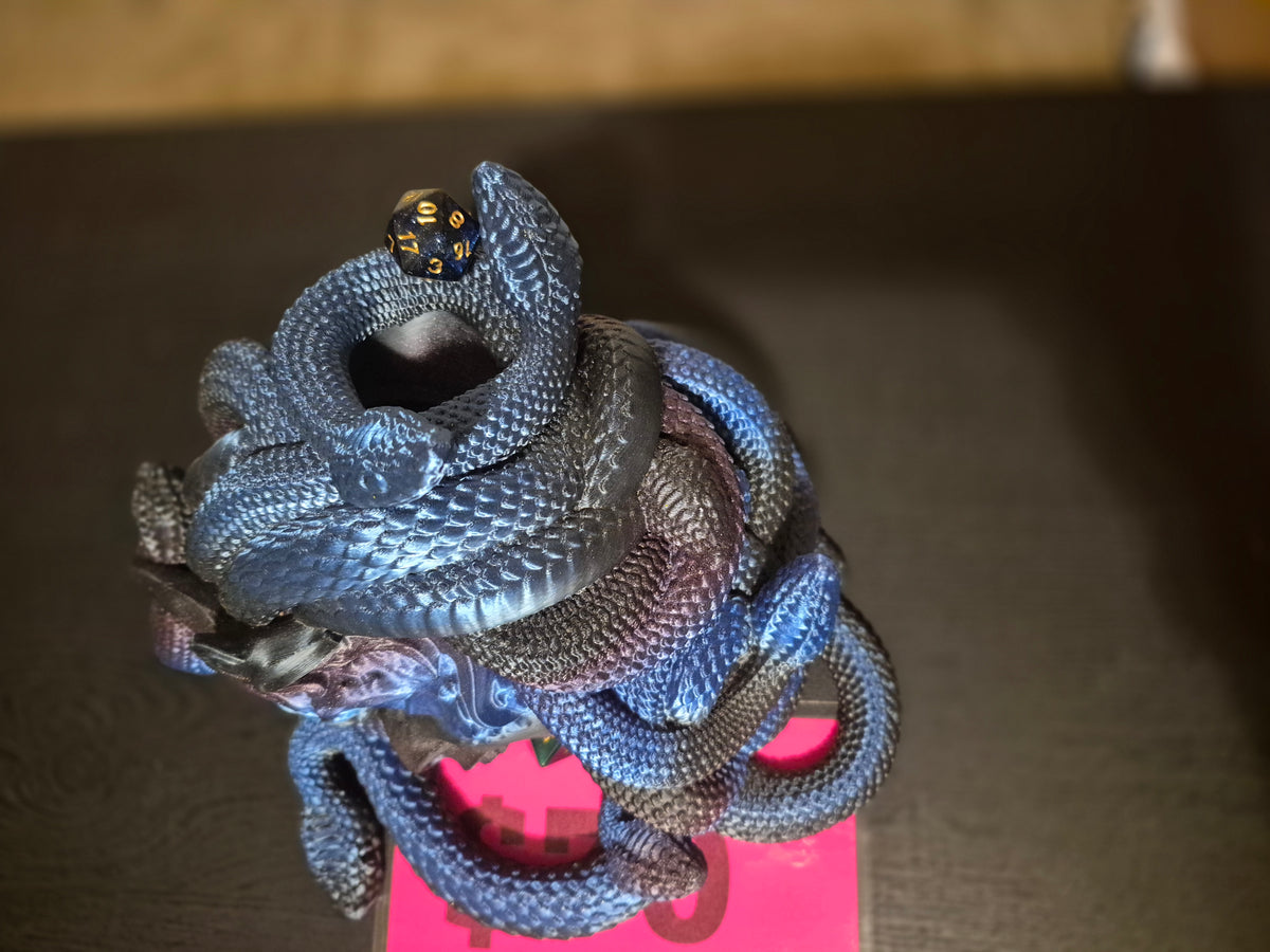 Medusa dice roller, figurines