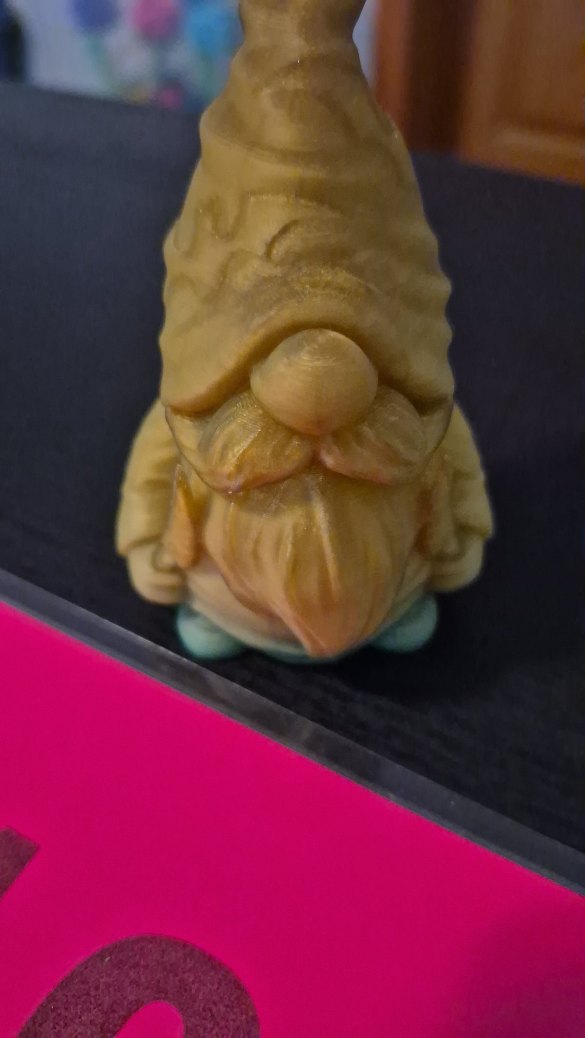 Gnomes with knives